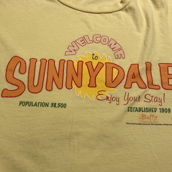 Welcome to Sunnydale Tee, Buffy the Vampire Slayer - Picture 2 of 5